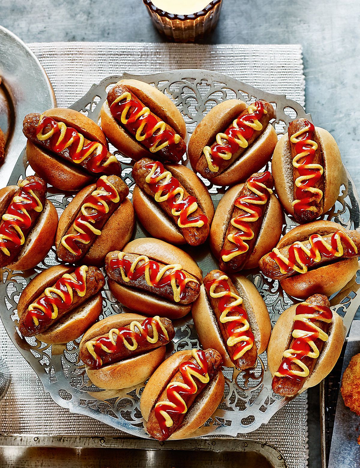 Kids Hot Dog & Fries Platter 20 Pax – Park Cafe